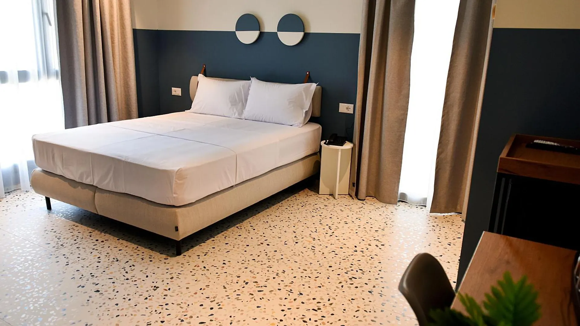 Rich Boutique Hotel Avlonya