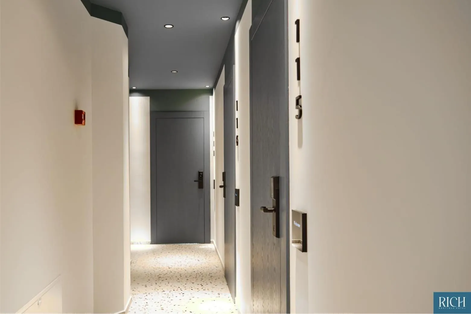Rich Boutique Hotel Avlonya