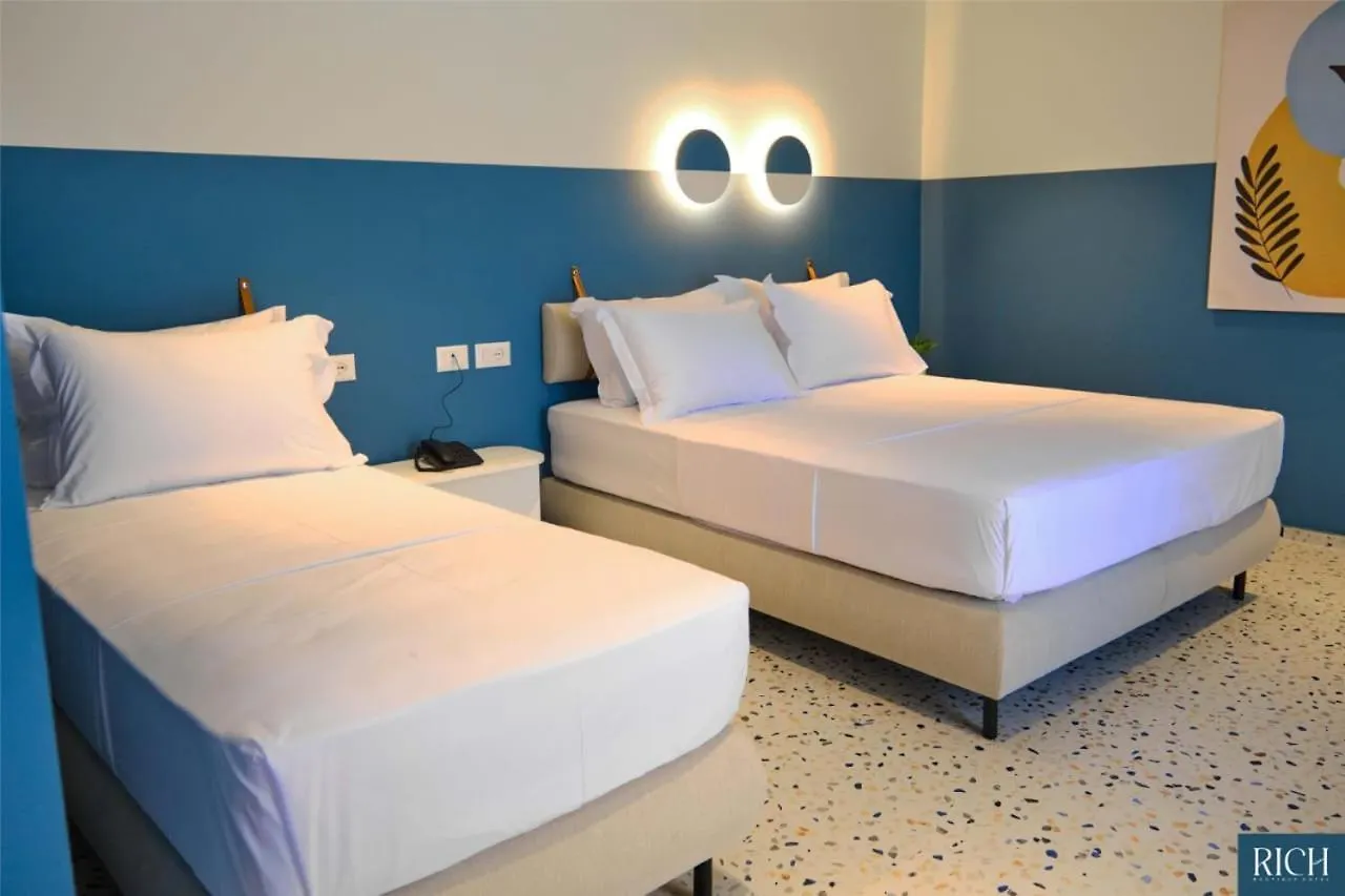 Rich Boutique Hotel Avlonya